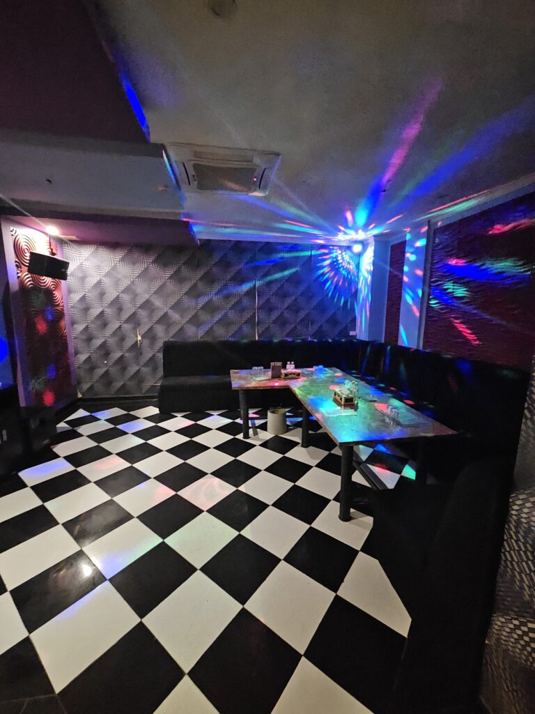 다낭 가라오케 파티룸 Danang karaoke party room