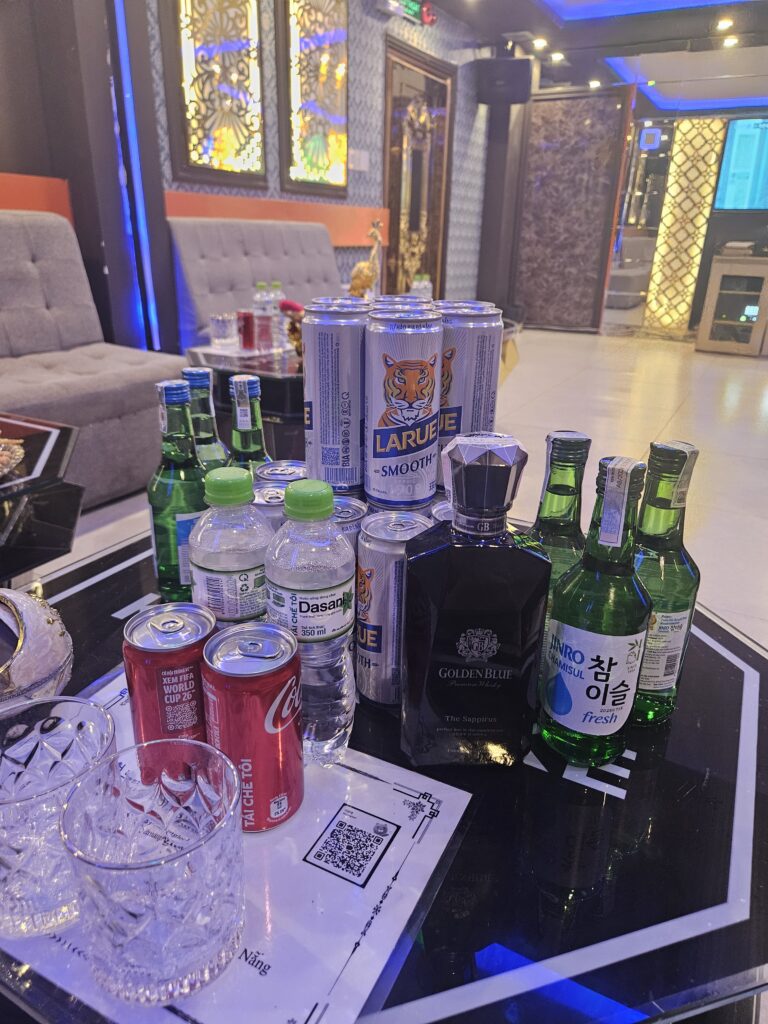 다낭 가라오케 주류 세팅 Danang karaoke drinks setup