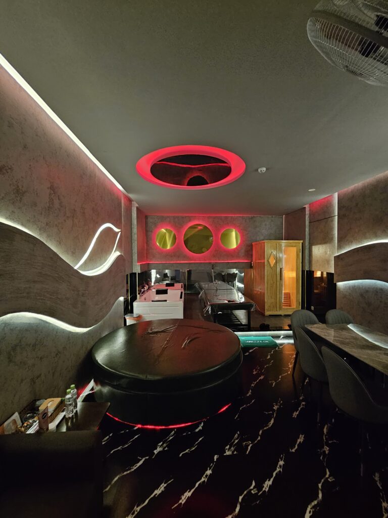 Danang Yojung Spa private massage room VIP interior Korean spa experience